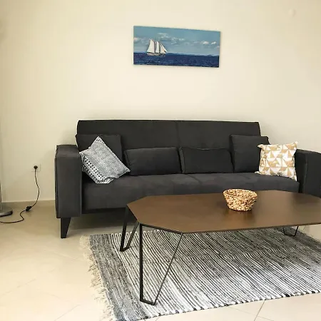Comfortable 1+1 Apartment, 300m To The Sea ألانيا