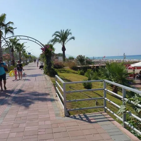 Comfortable 1+1 Apartment, 300m To The Sea شقة